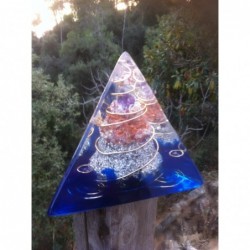 Tetraedro agua amatista